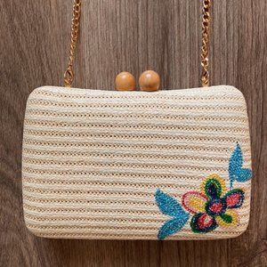 Savanna Raffia Bag with Embroidered Flower NEW without tags